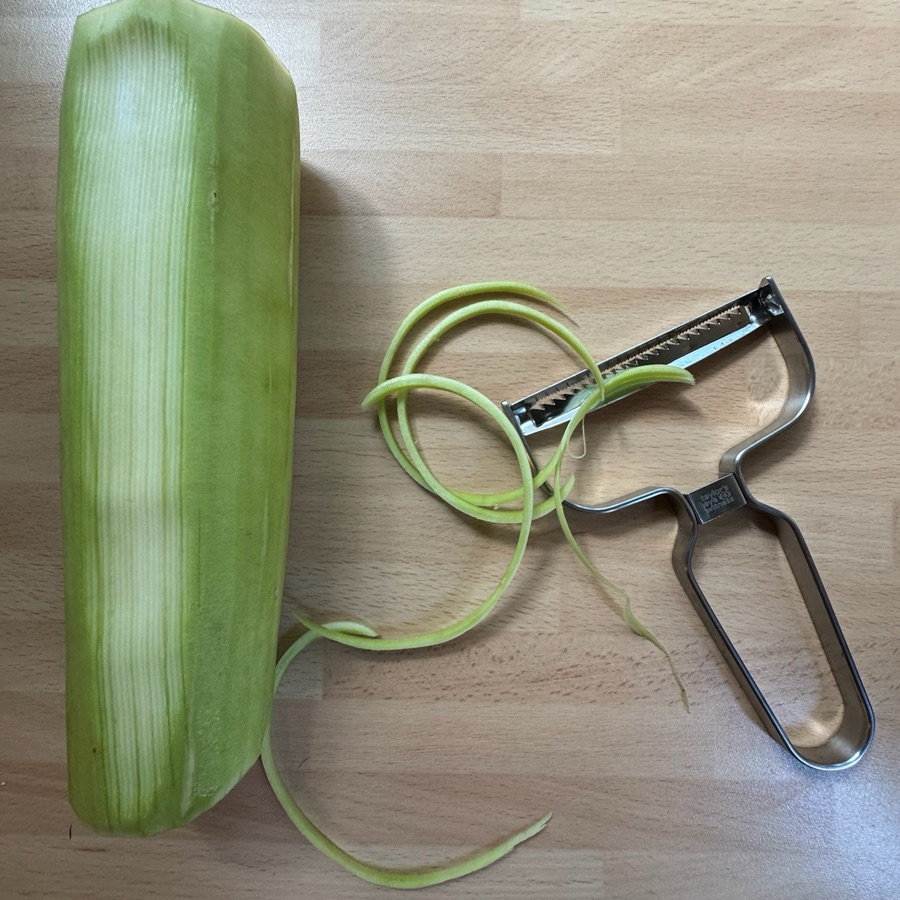 Pear & Courgette Salad with Sesame Dressing — step 1